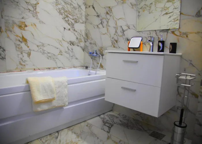 Romantic Luxury In Center Apartmán *